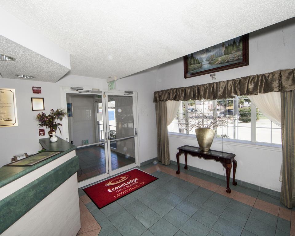 Rodeway Inn & Suites Lewisville I-35 Exteriér fotografie